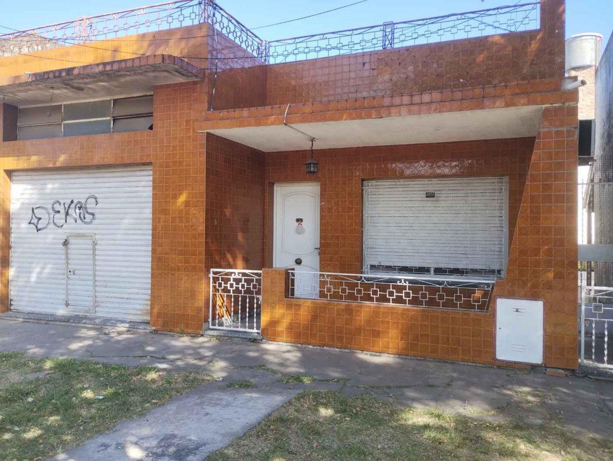 Monseñor Tomás Solari 2900,  Morón, Morón