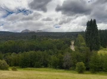 Terreno · 40000m² · Chacra con Vertiente de Agua Natural Propia