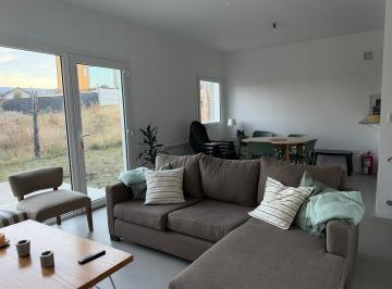 Casa · 128m² · 4 Ambientes · Casa en Esquel