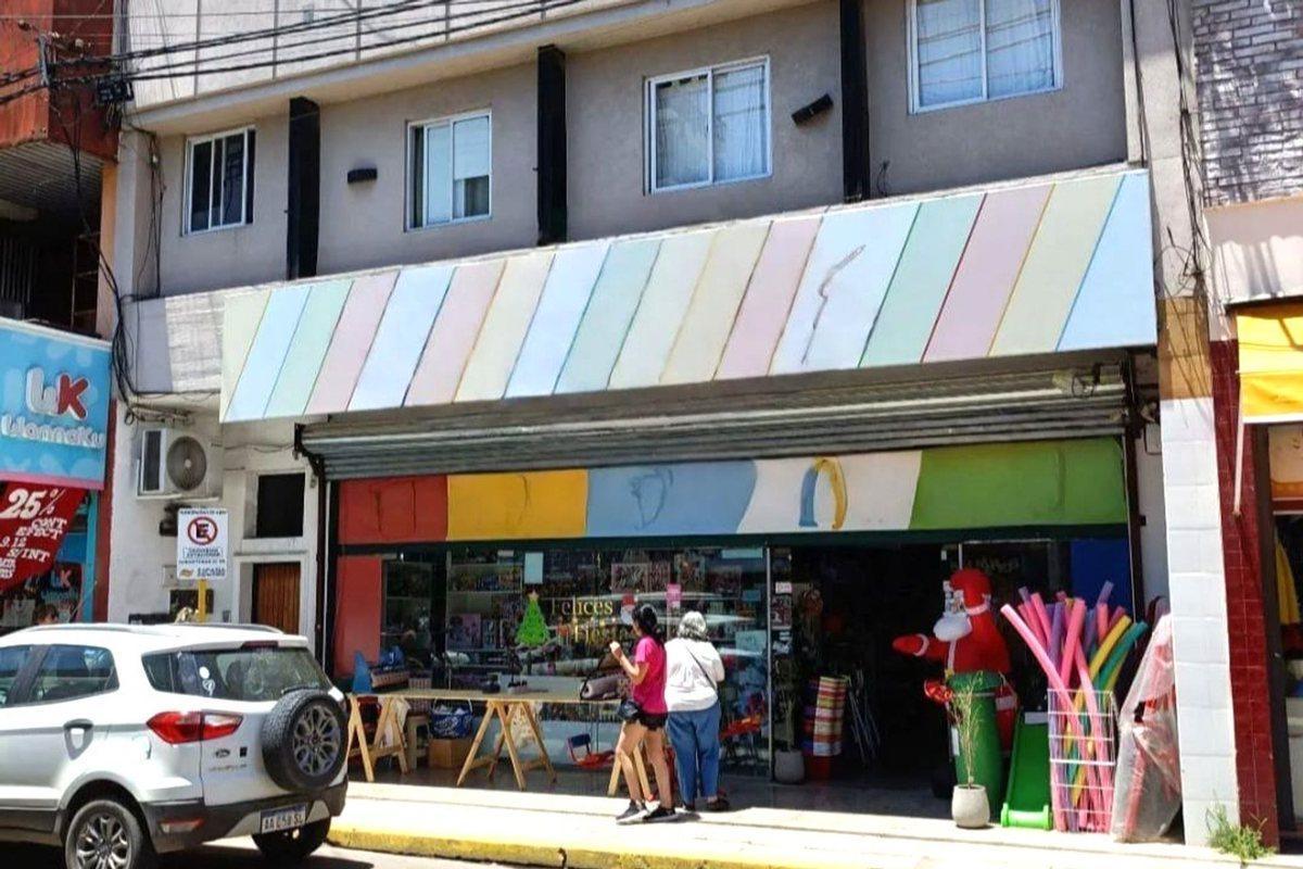 Rivadavia 1000,  Luján, Luján