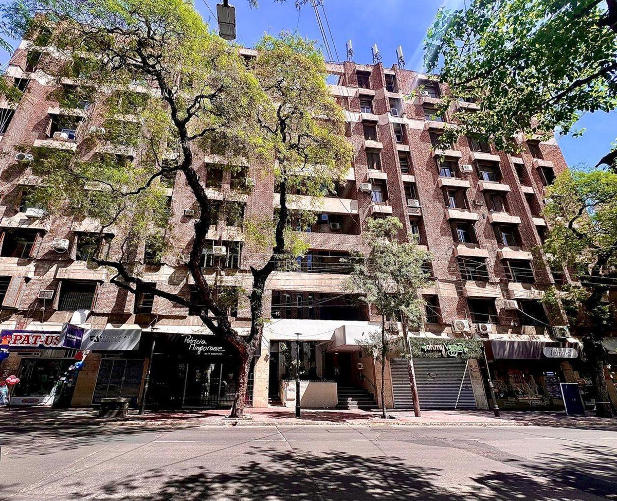 9 de Julio 900