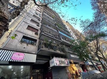 Departamento · 85m² · 4 Ambientes · Depto 4 Amb. Venta Recoleta C/ Patio y Balcón