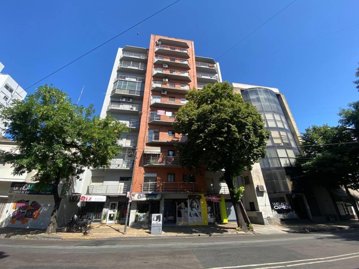 Calle 54 E/ 9 y 10 N°734