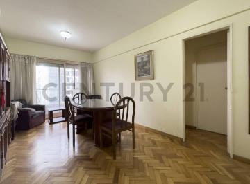 Departamento · 42m² · 2 Ambientes · Venta de Departamento 2 Ambientes con Balcón. Vista Abierta. Flores Norte