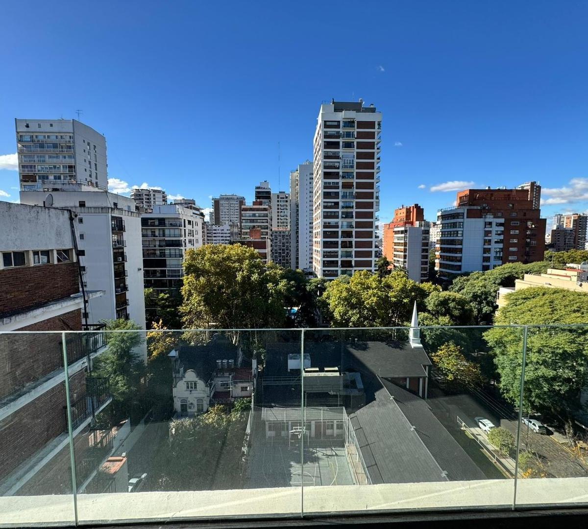 3 De Febrero 1200