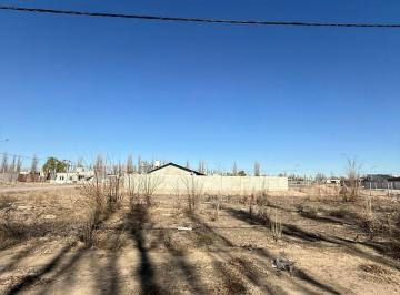 Terreno · 400m² · Terreno Lote en Venta en Neuquen Capital, Neuquén, Patagonia