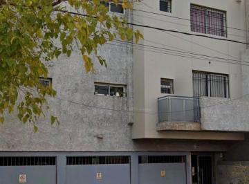 Departamento de 4 ambientes, Villa Nueva · Villa Azcuénaga Sur