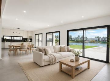 Casa · 311m² · 6 Ambientes · 4 Cocheras · Casa en Venta Santa Ana 4 Dorm. Al Agua, Suite en Planta Baja