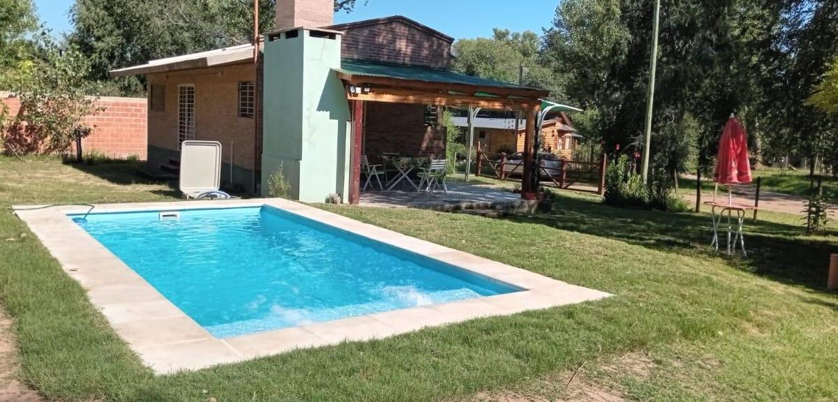 Venta Casa Villa Ciudad Parque Los Reartes. 2 Dorm. Pileta. Calle San Luis