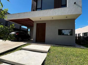 Casa · 188m² · 5 Ambientes · 2 Cocheras · Venta Casa 5 Amb Barrio Araucarias Puertos del Lago Escobar