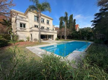 Casa · 987m² · 6 Ambientes · 6 Cocheras · Venta Casa Libertador Al Río 6 Ambientes Acassuso