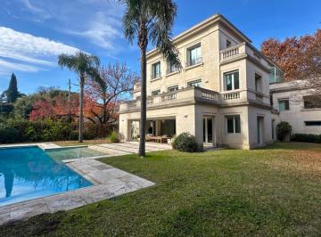 Casa · 987m² · 6 Ambientes · 4 Cocheras · Casa Libertador Al Río. Acassuso