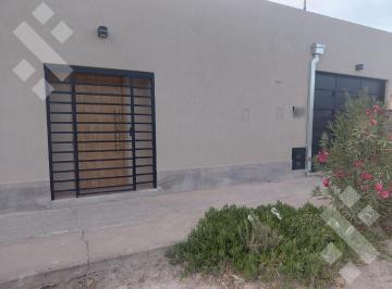 Casa · 2 Ambientes · Alquiler Casa 4 Plazas - Empresa - Rincón de Los Sauces - Neuquén