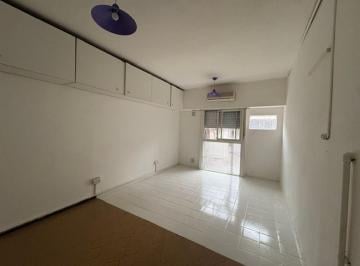 Departamento de 1 ambiente, Flores · Monoambiente en Alquiler