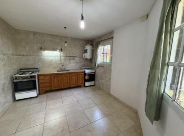 Departamento de 2 ambientes, Berazategui · Departamento en Alquiler en Berazategui