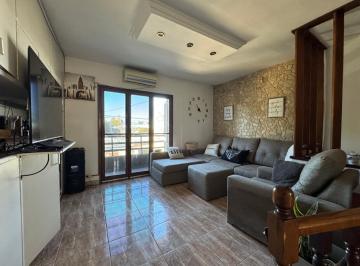Casa · 191m² · 6 Ambientes · 2 Cocheras · Zuviría 6000 - Casa en Venta de 3 Dorm. - Rosario, Barrio Belgrano