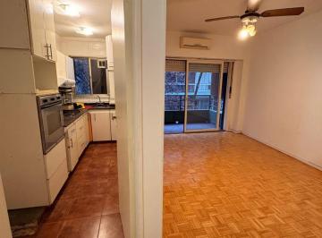 Departamento de 2 ambientes, Belgrano · 2 Ambientes Frente Balcon La Mejor Zona de Belgrano, Cerca de Todo!