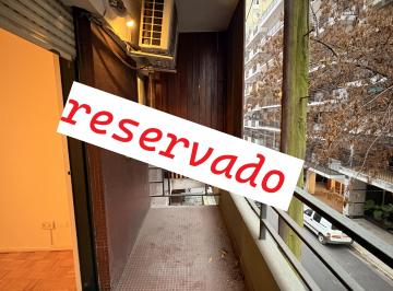 Departamento de 2 ambientes, Belgrano · Reservado! 2 Ambientes Frente Balcon La Mejor Zona de Belgrano, Cerca de Todo!
