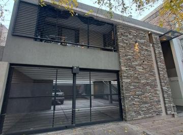 Departamento de 5 ambientes, Ciudad de Mendoza · Departamento en Alquiler de 3 Dorm. en La Quinta Sección