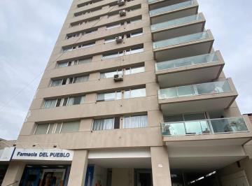 Departamento · 2 Ambientes · 1 Cochera · Departamento de un Dormitorio con Cochera