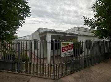 Casa · 344m² · 4 Ambientes · 2 Cocheras · Casa en Venta + Departamento