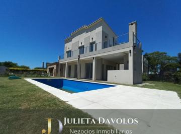Casa · 248m² · 7 Ambientes · 2 Cocheras · Casa en Venta Puertos del Lago Barrio Vistas
