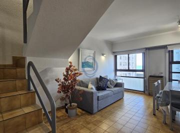 Departamento · 53m² · 3 Ambientes · 1 Cochera · Departamento Tres Ambientes en Duplex con Cochera Fija. Seguridad 24hs
