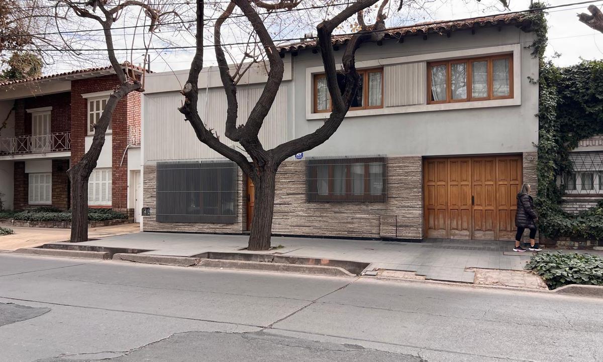 Hipolito Yrigoyen al 181
