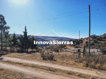 Terreno · 3700m² · En Venta Hermoso Terreno de 3700 m² en Tanti Escritura y Servicios
