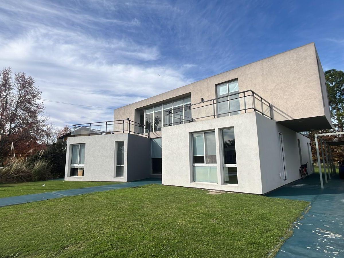 Casa Virrey del Pino