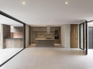 Casa · 350m² · 3 Dormitorios · 2 Cocheras · Casa en B° Alto Terrada