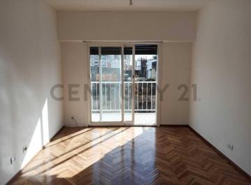 Departamento · 45m² · 2 Ambientes · Alquiler Departamento 2 Ambientes Caballito con Balcón