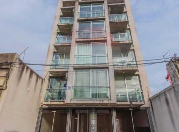 Departamento · 49m² · 3 Ambientes · 1 Cochera · Alquila Apartamento 2 Dorm. Buceo Cochera