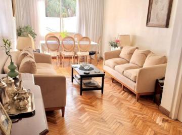 Departamento · 101m² · 4 Ambientes · Departamento en Venta en Recoleta de 101 m² con Tres Dorm. y Pisos de Parquet