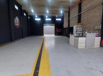 Edificio · 253m² · Venta Local Comercial + 3 Departamentos - San Miguel