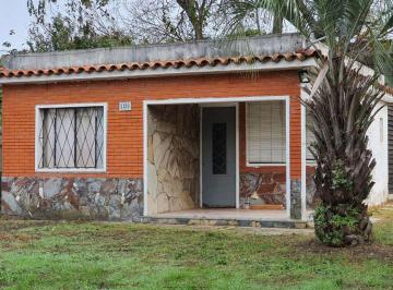 Casa · 54m² · 4 Ambientes · 1 Cochera · Venta Casa 3 Dorm. Playa Pascual Parrillero