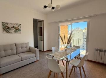 Departamento · 56m² · 3 Ambientes · Departamento en Venta Tres Ambientes con Balcon Terraza Reciclado a Nuevo