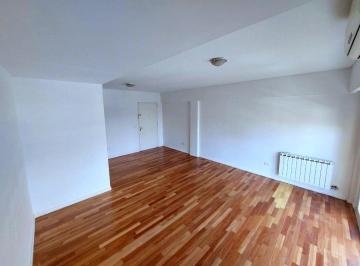 Departamento de 5 ambientes, Neuquén · Departamento en Alquiler, 3 Dorm. con Cochera