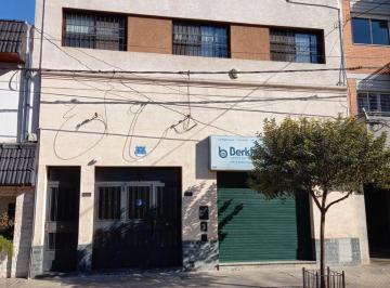 Casa · 155m² · 7 Ambientes · 1 Cochera · Venta Casa con Local en Echesortu Rosario