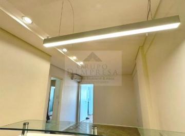 Departamento · 53m² · 4 Ambientes · Venta. Impecable 4 Ambientes en Recoleta. Frente Al Hospital Alemán. Apto. Muy Luminoso!