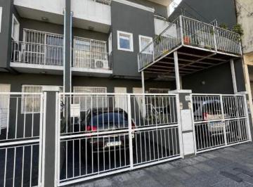 Casa de 5 ambientes, Tigre · Casa Triplex en Venta 5 Ambientes con Cochera