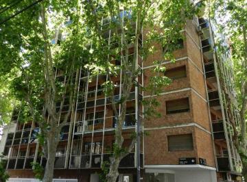 Departamento · 110m² · 3 Ambientes · 1 Cochera · Super Amplio
