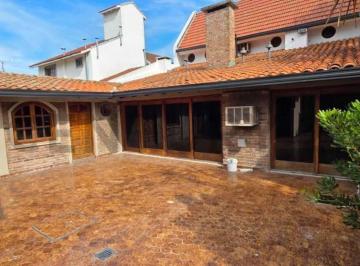 Casa · 296m² · 4 Dormitorios · Casa en Venta en Ranelagh