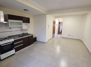 Departamento de 2 ambientes, Avellaneda · Departamento Sobre Av Mitre Impecable