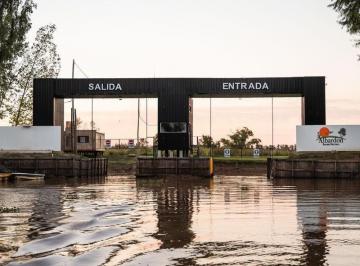 DOC-DOC-81_2 · Terreno en Venta en El Delta Barrio Nautico Albardon