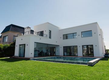 DOC-DOC-136_2 · Casa en Venta Al Rio a Estrenar 6 Ambientes en San Benito Villanueva