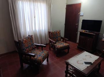 Casa de 6 ambientes, Córdoba · Venta Casa Dos Dorm. Mas Departamento