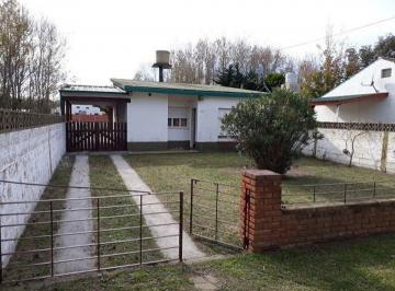 Casa de 3 ambientes, Las Toninas · Casa de 400 m² con 2 Dorm. en Venta en Las Toninas