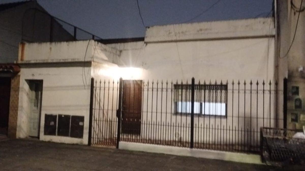 Manuel Blanco Encalada 900, Gerli, Lanús