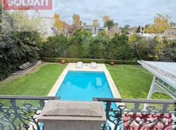 Casa · 400m² · 10 Ambientes · 4 Cocheras · Casa en Venta en Solares del Talar